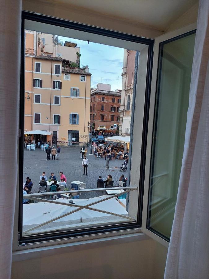 Casa Vacanze Campo De' Fiori Rom Exteriör bild