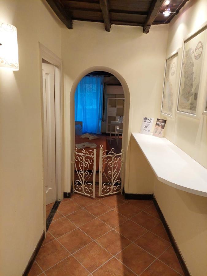 Casa Vacanze Campo De' Fiori Rom Exteriör bild