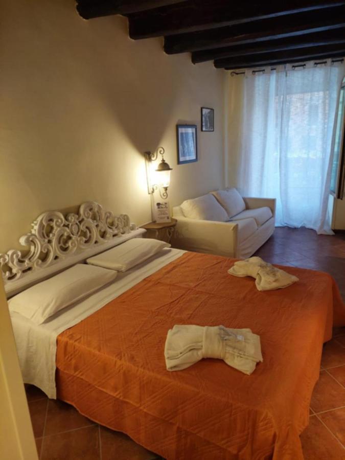 Casa Vacanze Campo De' Fiori Rom Exteriör bild